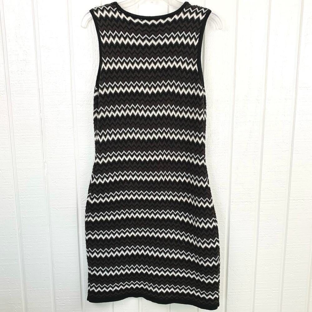 Calvin Klein Chevron Knit Sleeveless Sweater Dress Minimalist PS - Picture 4 of 7